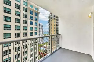 1200 Brickell Bay Dr, Miami, FL 00N/A - Photo 1
