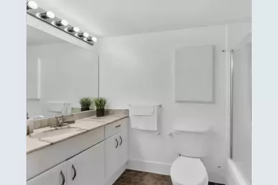 1200 Brickell Bay Drive #2510, Miami, FL 00N/A - Photo 4