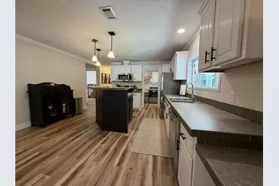 927 Black Creek Boulevard, Freeport, FL 32439 - Photo 8
