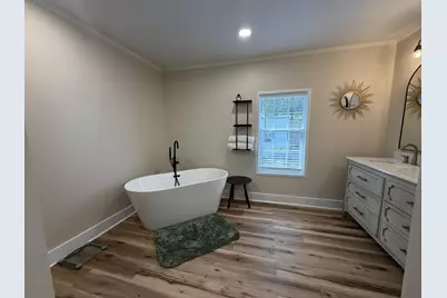 927 Black Creek Boulevard, Freeport, FL 32439 - Photo 22