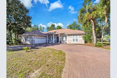 122 W Country Club Drive, Destin, FL 32541 - Photo 1