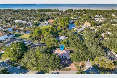122 W Country Club Drive, Destin, FL 32541 - Photo 16