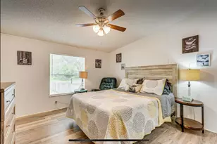 5658 Charter Cir, Gulf Breeze, FL 32563 - Photo 18