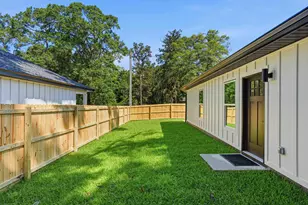 150 N Booker St, Crestview, FL 32536 - Photo 10
