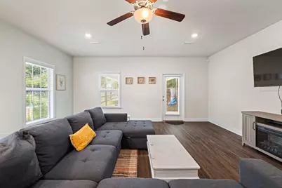 802 W Wright Street, Pensacola, FL 32501 - Photo 16