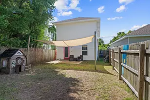 802 W Wright St, Pensacola, FL 32501 - Photo 32