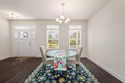 802 W Wright Street, Pensacola, FL 32501 - Photo 2