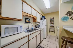 17614 Front Beach Rd, Panama City Beach, FL 32413 - Photo 12