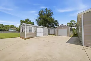 220 W Walker Circle, Crestview, FL 32539 - Photo 50
