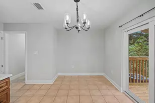 2317 Lewis St, Crestview, FL 32536 - Photo 12