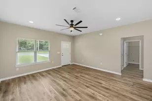 607 Amos St, Crestview, FL 32539 - Photo 14
