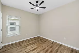 607 Amos St, Crestview, FL 32539 - Photo 8