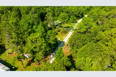 174 S Mobile Village Road, Defuniak Springs, FL 32435 - Photo 12