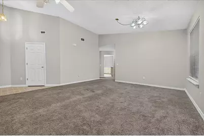 5327 Whitney Court, Crestview, FL 32536 - Photo 10