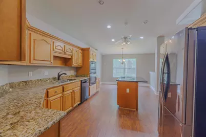7303 Frankfort Street, Navarre, FL 32566 - Photo 6