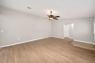 119 Palmetto Dr, Crestview, FL 32539 - Photo 8