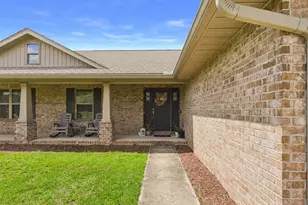 5768 Marigold Loop, Crestview, FL 32539 - Photo 2