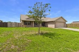 5768 Marigold Loop, Crestview, FL 32539 - Photo 4