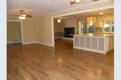 240 NE Yacht Club Drive, Fort Walton Beach, FL 32548 - Photo 14