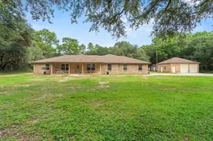5740 Country Squire Dr, Milton, FL 32570 - Photo 1