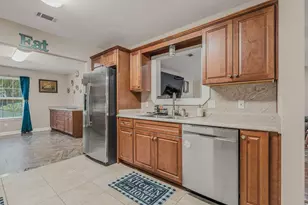 5740 Country Squire Dr, Milton, FL 32570 - Photo 16