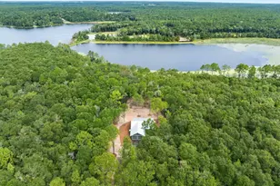 622 Martin Rd, Defuniak Springs, FL 32433 - Photo 2