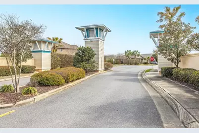 1729 Waterford Sound Boulevard, Gulf Breeze, FL 32563 - Photo 46