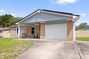 1121 37th St, Niceville, FL 32578 - Photo 52