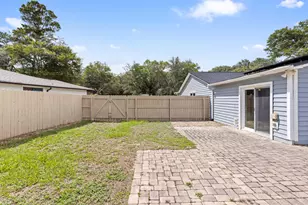 1121 37th St, Niceville, FL 32578 - Photo 34