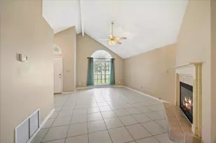 388 Rosewood St, Mary Esther, FL 32569 - Photo 6