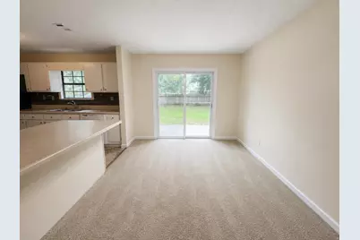 303 Springwood Circle, Crestview, FL 32536 - Photo 4
