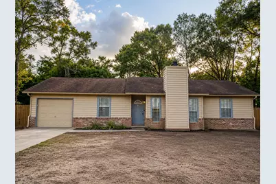 303 Springwood Circle, Crestview, FL 32536 - Photo 1