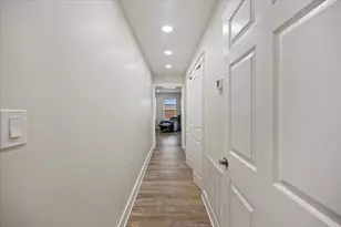 1010 Boulevard De La Parisienne, Mary Esther, FL 32569 - Photo 22