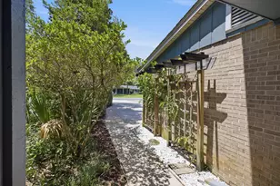 1821 Valparaiso Blvd, Niceville, FL 32578 - Photo 58