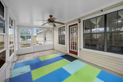 200 Woodland Park Circle, Mary Esther, FL 32569 - Photo 18