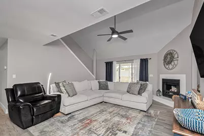 4562 Parkwood Court, Niceville, FL 32578 - Photo 4
