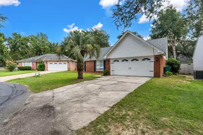 4562 Parkwood Court, Niceville, FL 32578 - Photo 2