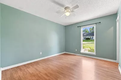 129 Mill Pond Cove, Crestview, FL 32539 - Photo 32