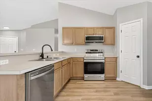 123 Nivana Dr, Crestview, FL 32536 - Photo 14
