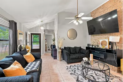 510 NW Parkview Road #A & B, Fort Walton Beach, FL 32547 - Photo 4