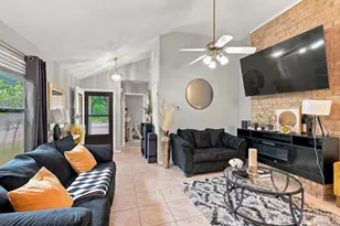 510 NW Parkview Rd, Fort Walton Beach, FL 32547 - Photo 4