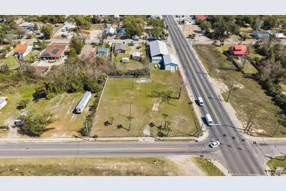 2135 E 3rd Street, Panama City, FL 32401 - Photo 32