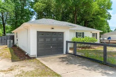 1093 Farmer Street, Crestview, FL 32539 - Photo 4