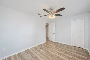 1093 Farmer St, Crestview, FL 32539 - Photo 18