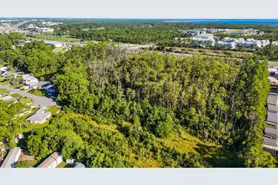 12510 Emerald Lake Drive, Panama City Beach, FL 32407 - Photo 8