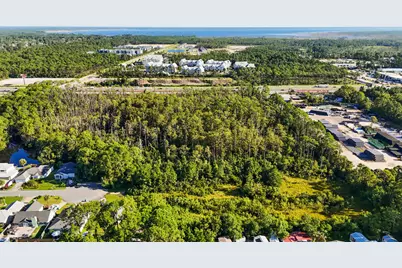 12510 Emerald Lake Drive, Panama City Beach, FL 32407 - Photo 10