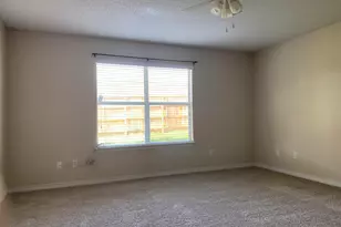 353 Peggy Dr, Crestview, FL 32536 - Photo 14