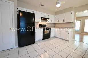 636 Emerald Ln, Fort Walton Beach, FL 32547 - Photo 4