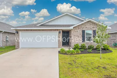 4623 Naval Court, Crestview, FL 32539 - Photo 2