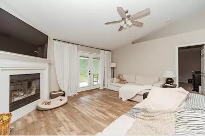 415 Bobby Drive, Crestview, FL 32536 - Photo 8